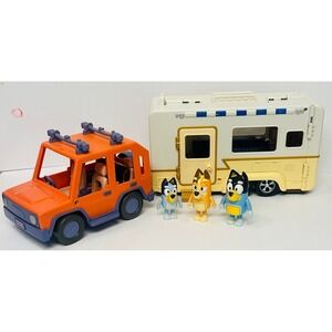 Moose Toys Bluey Ultimate Caravan Adventure Play Set w Heeler SUV & Figures